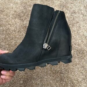 Sorel ankle boots